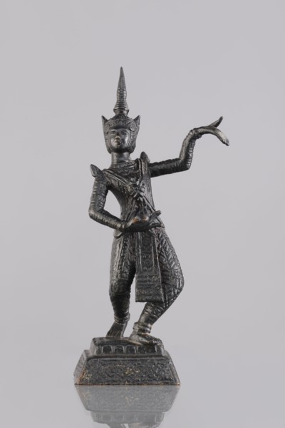 Dancer figurine, Southeast Asian art; subject: musicians; culture: Southeast Asia, Cambodia;