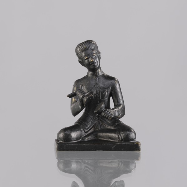 Musician figurine, Southeast Asian art, Southeast Asia culture, musicians, 1st half of the 20th