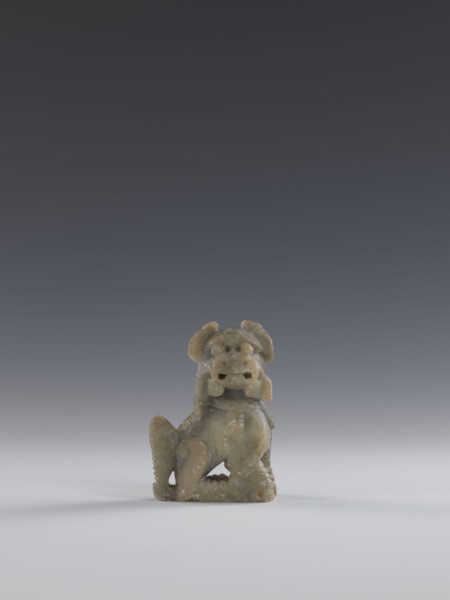 Seated lion, Chinese, lion fo iconography, Qing dynasty 1644–1911. Carved soapstone elephantine,