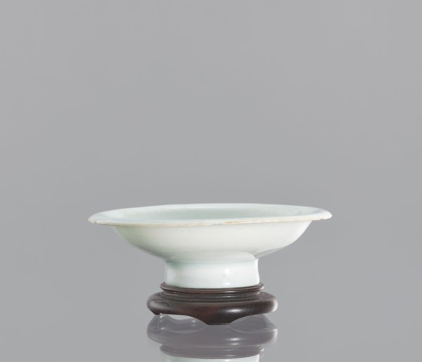 Alcohol bowl with base, Chinese, ceramics, porcelain vodka bowl. Plate with widely flared walls and