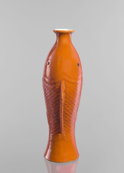 Vase in the shape of two fish, Chinese, Qing dynasty 1644–1911, ceramic decorative vessel with red