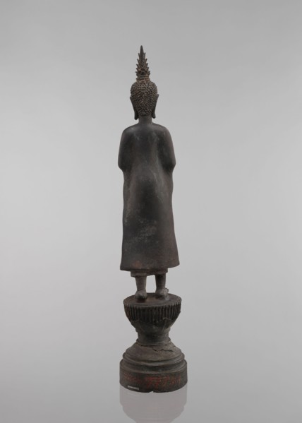 Buddha, lotus throne iconography, art of Southeast Asia, Buddha iconography, bowls, Buddhist art,