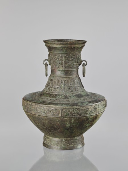 Hu-type vessel, Chinese, ceremonial ritual vessel, Qing dynasty 1644–1911, 19th century, Chinese
