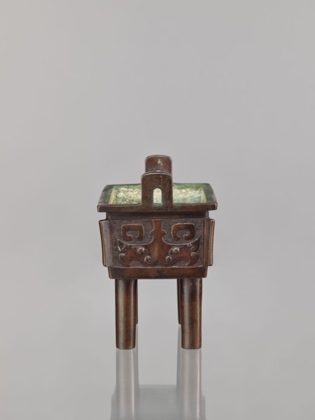 Fangding incense burner, Narozno Eckersdorf, Chinese art; fangding vessel; Chinese;
