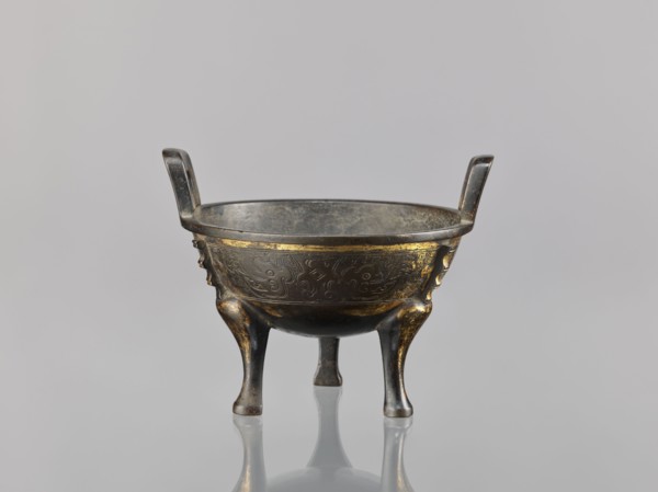 Ding incense burner, Chinese; decorated with fantasy beasts, meander and leiwen ornament; Qing