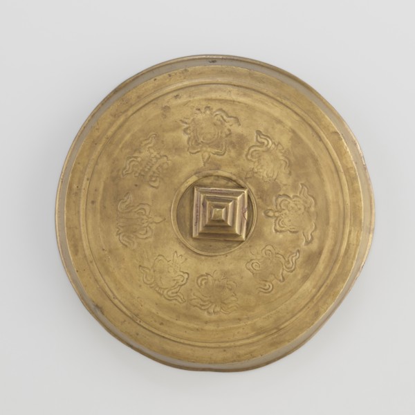Cover; unknown creator role/craftsman; author; craft; Tibetan culture; unknown provenance; carved