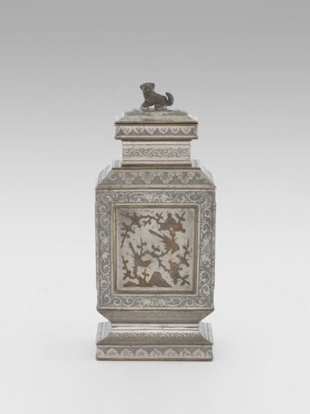 Teapot with a lid, Narozno Eckersdorf. Tea vessel decorated with plums, birds, lions, clouds and