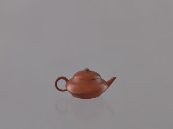 Teapot with lid; maker,  noted; Chinese, Qing dynasty 1644–1911; Yixing red stoneware teapot; 19th