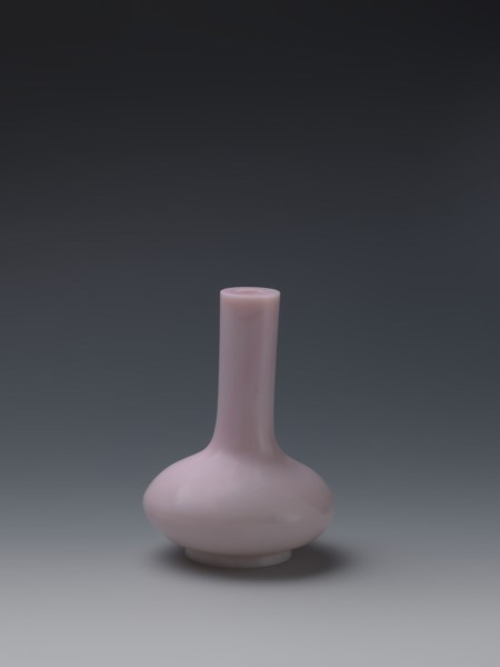 Vase, Chinese, Qing dynasty, Qianlong period 1736–1795. Flask of pale pink glass on a low ring foot