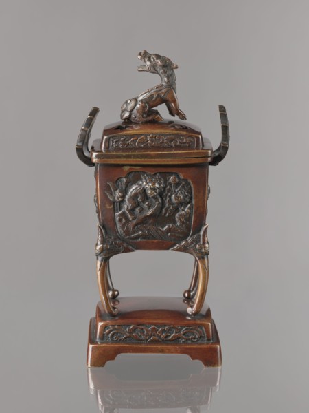 Incense burner kôro with cover, Japanese, Meiji 1868–1912. Incense burner in the shape of a cuboid