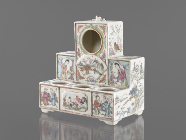 Pedestal for a writing set three-stage, gift, repossession Krakow, ceramics decorated with flowers,