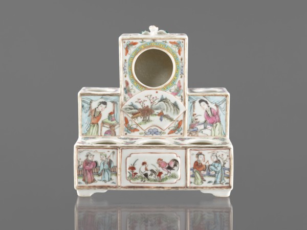 Pedestal for a writing set three-stage, colored porcelain, late 19th century, China; Qing style