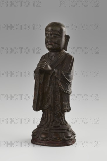 Monk, Papal, Chinese art; Chinese culture, Qing 1644–1911; figurine of a Buddhist monk/arhat Luohan