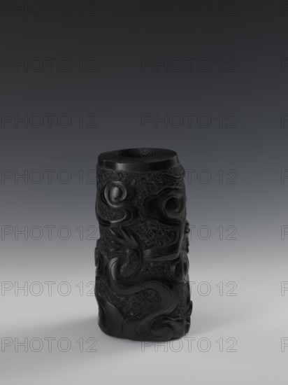 Vase, Chinese, Qing dynasty 1644–1911, 19th century. Vessel with bas-relief decoration of dragons.