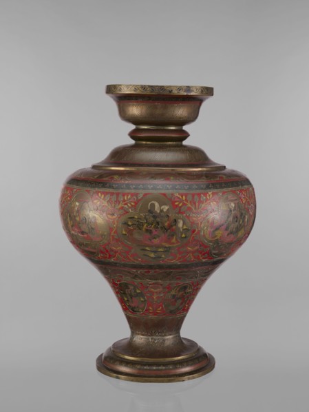 Vase, 19th century, India. Vase with a bulging, flattened belly tapering toward the bottom; wide