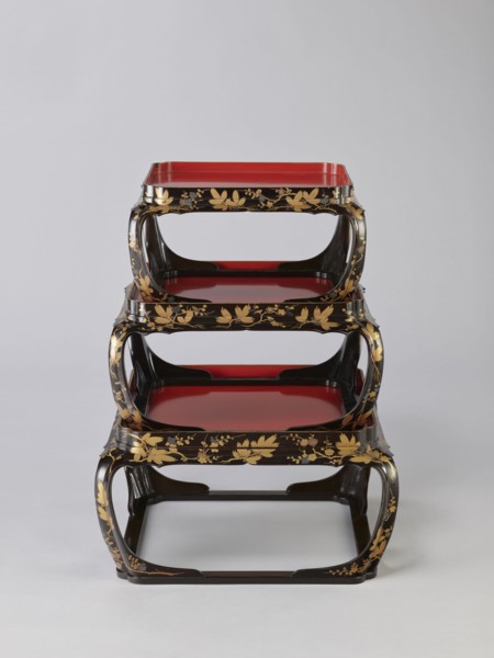 Set of three trays on legs kakeban, maker, early 19th century Edo period, Japan. Low tables,