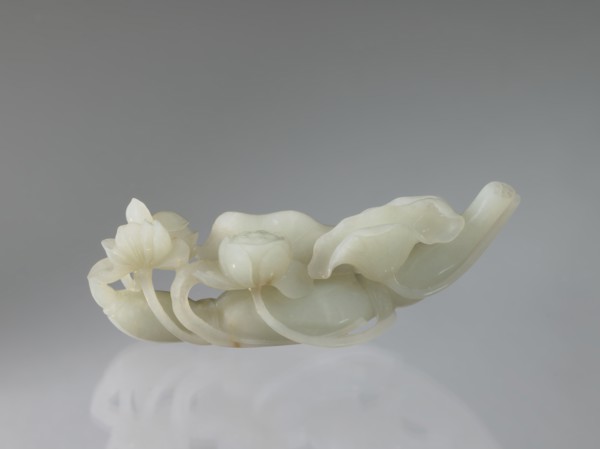 Lotus branch — decoration; maker, purchase provenance; Chinese art; Chinese culture; Qing dynasty