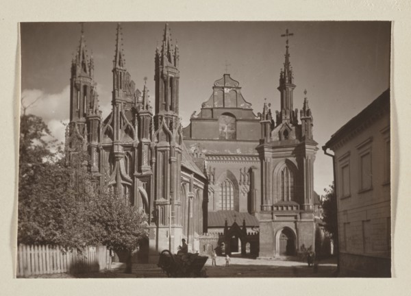 Bernardine Church; photograph, 1912; photographer Jan Bulhak 1876–1950; St. Anne's Church Vilnius