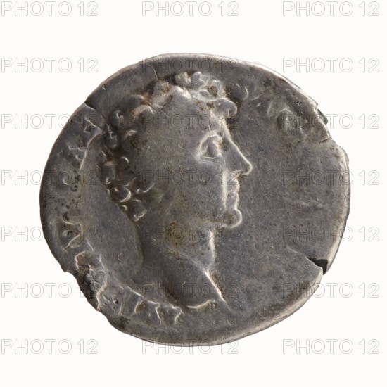 Denarius; obverse: head of Antoninus Pius with laurel wreath facing right, inscription ANTONINVS