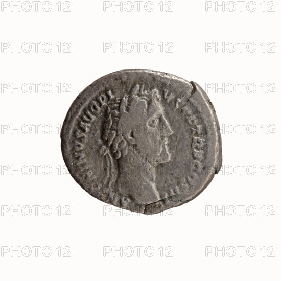 Denarius, Antoninus Pius 86–161; Roman emperor 138–161. Obverse: Head of Antoninus Pius in laurel