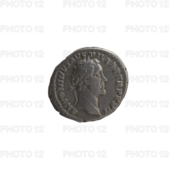 Denarius, Antoninus Pius 86–161; Roman emperor 138–161. Obverse: Head of Antoninus Pius with a