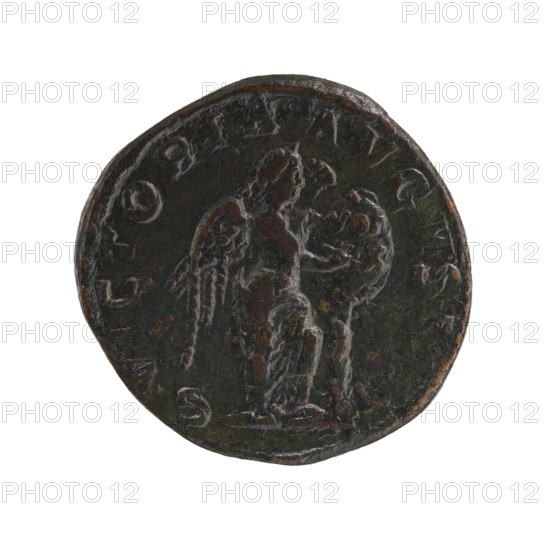 Sestertius; Roman deities; Victoria; Alexander Severus Roman emperor, 222–235 — iconography,