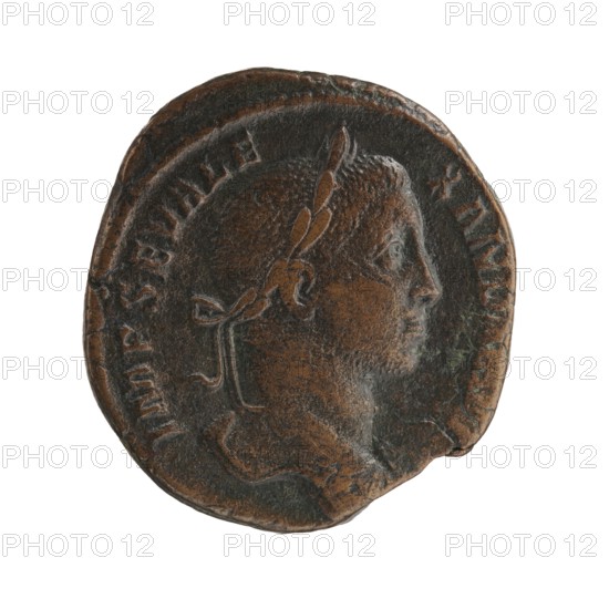 Sestertius; Roman deities; Alexander Severus Roman emperor; 222–235 — iconography; Victoria