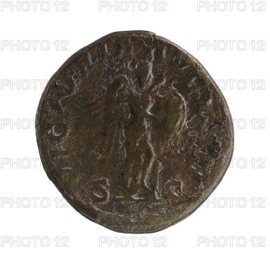 sestertius; Roman deities; Victoria mythology; Alexander Severus Roman emperor, 222–235 —