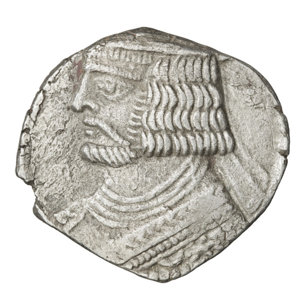 Tetradrachm of Vardanes II (55–58). Obverse: bust of Vardanes II left wearing a diadem. Reverse: