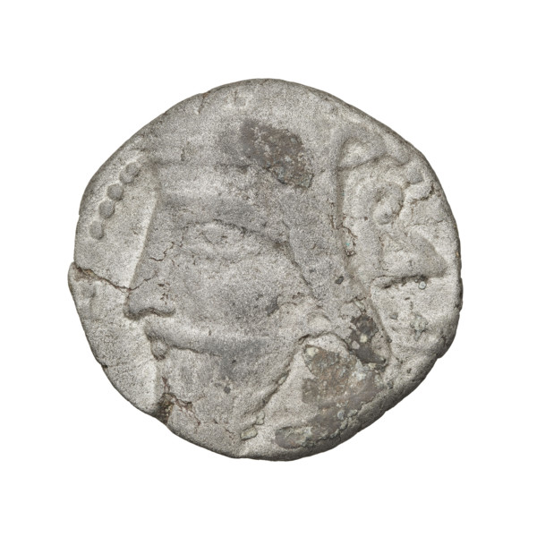 Tetradrachm of Vologases V (191–208). Obverse: head of Vologases V to left, wearing a tiara.