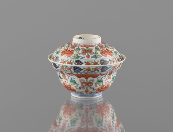 Bowl with a lid. Maker: attributed to Ignacy Jan Paderewski (1860–1941). Chinese, Qing dynasty