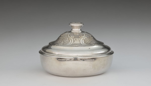 Écuelle by Louis I Dulaurier, goldsmith; tableware element. Body in the form of a smooth, circular