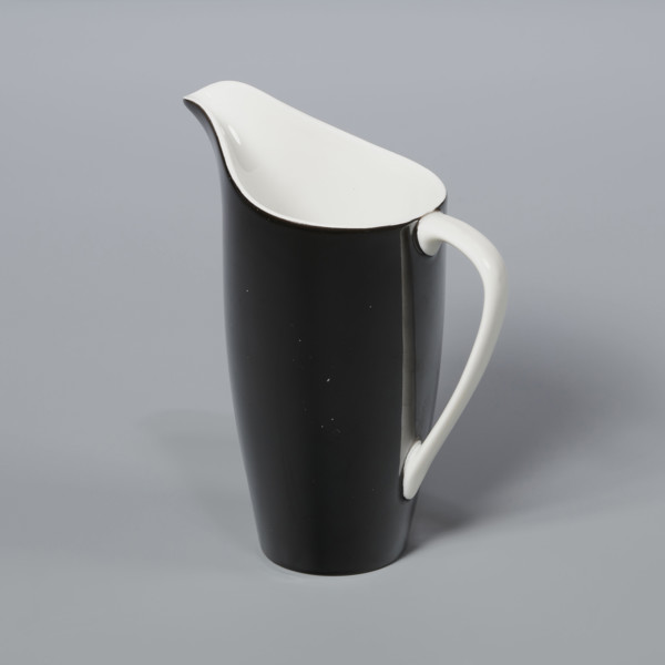 Milk jug from the 'Goplana' coffee set, Cmielów SA Porcelain and Ceramic Products Factory