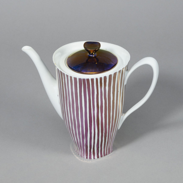 Coffee pot from the 'Carry' set; Cmielów SA Porcelain and Ceramic Products Factory (1920–1939;