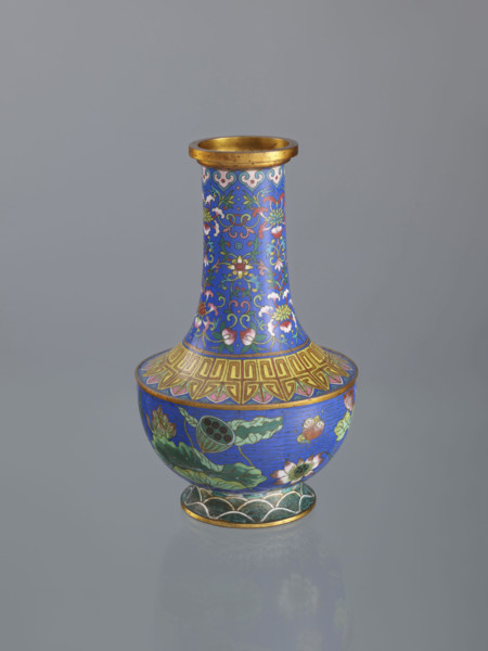 Vase; maker: Rubiec-Masalski, Fyodor Vasilyevich (1865–1920?) and Tulisov, Jerzy (1943– ); Chinese