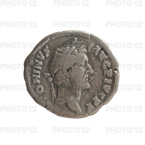 Denarius of Antoninus Pius (86–161; Roman Emperor 138–161). Obverse: head of Antoninus Pius in a