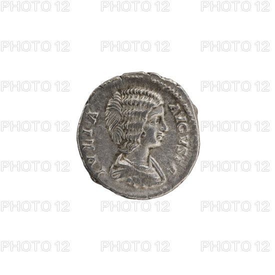 Denarius of Julia Domna (ca. 160–217). Obverse: IVLIA AVGVSTA — bust of Julia facing right with