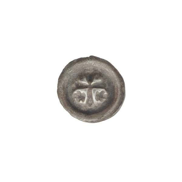 Denarius bracteate, Latin cross with widening, split ends of its arms; on both sides of its longer