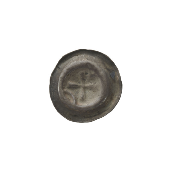 Denarius (bracteate) with isosceles cross with widening arms; in one angle between arms a