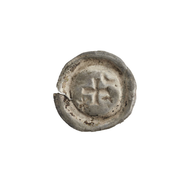 Denarius - bracteate, isosceles cross with expanding, split arms; in one angle between its arms a