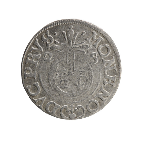 Obverse: Under the ducal mitre, a five-field coat of arms; below in the shield the value numeral 3.