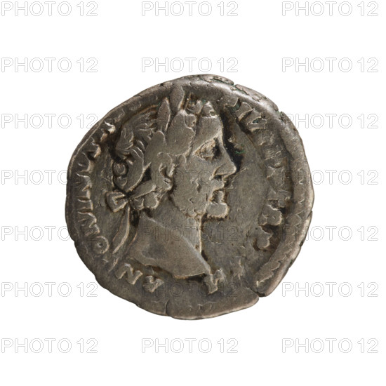 Denarius, Antoninus Pius (86–161; Roman emperor 138–161). Obverse: ANTONINVS A PIVS PP TR P XXII —
