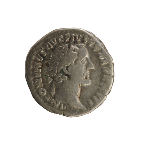 denarius, Antoninus Pius (86–161; Roman emperor 138–161) — iconography: busts, Roma (mythology),