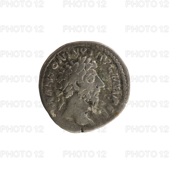 Denarius, Marcus Aurelius (121–180; Roman emperor 161–180). Obverse: head of Marcus Aurelius with a