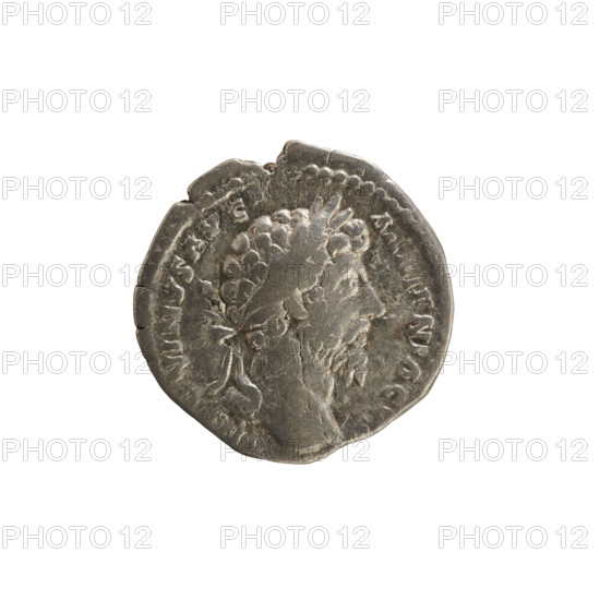 Denarius, Marcus Aurelius (121–180; Roman emperor 161–180). Obverse: Head of Marcus Aurelius with