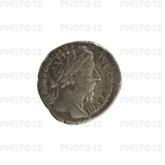 Denarius, Marcus Aurelius (121–180; Roman Emperor 161–180). Obverse: Head of Marcus Aurelius with a