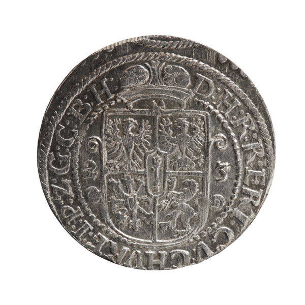 Obv. Bust facing right in a mitre, wide ruff and armor girded with a sash. A sceptre in his right