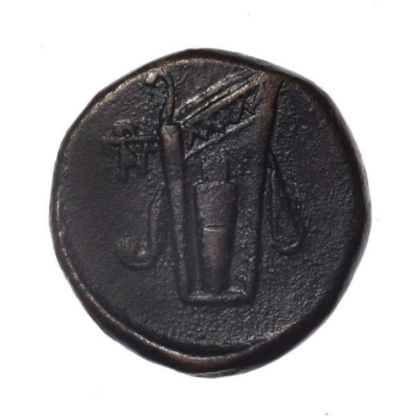 Bronze coin, Pantikapaion; obv.: head of young Dionysus in an ivy wreath facing right; reverse: bow