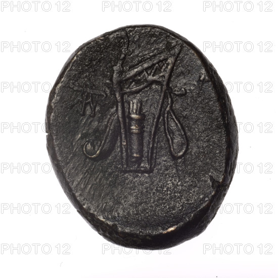 bronze coin, Pantikapaion; obverse: head of young Dionysus in an ivy wreath facing right; reverse: