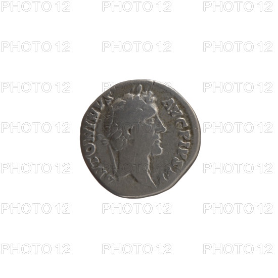 Denarius of Antoninus Pius (86–161; Roman emperor 138–161). Obverse: head of the emperor in a